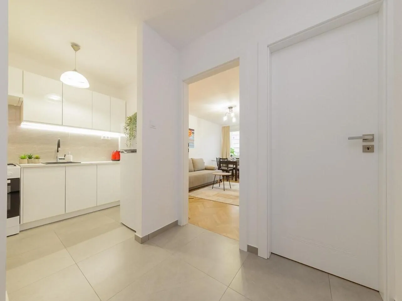 Latte Apartment City Centre Warsaw Poland